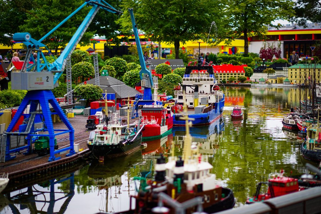 Reading tourist attractions legoland